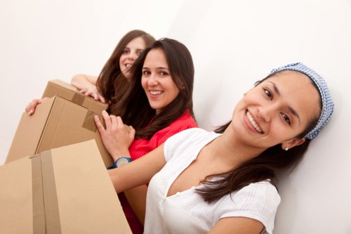 Local removal service planning a move in Brent